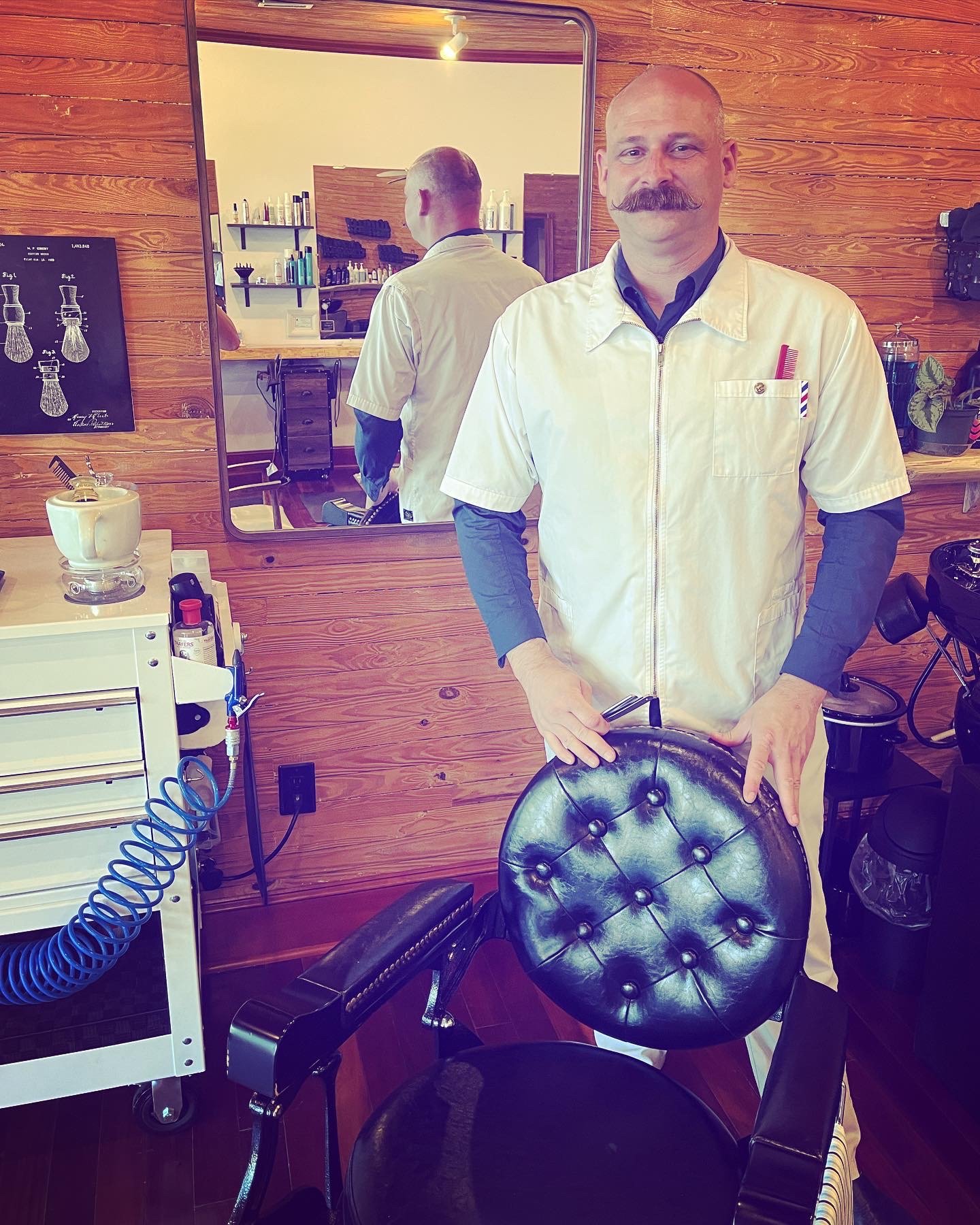 Signum Crucis Barbershop at Poiema Salon